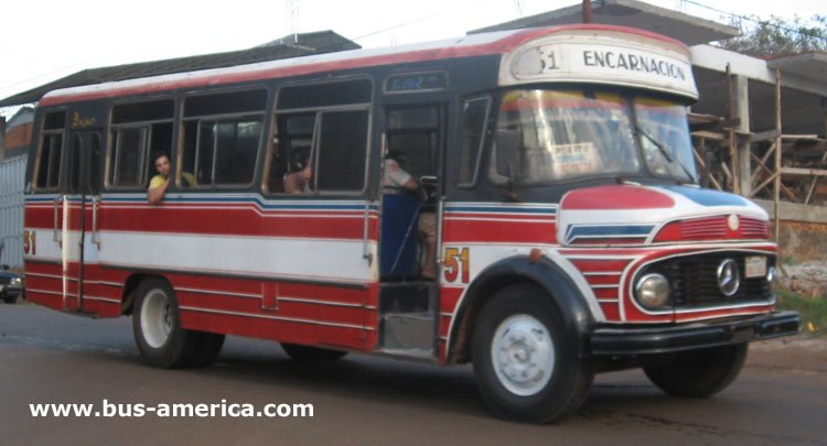 Mercedes Benz LO 1114 - Alcorta (en Paraguay) - Ciudad de Encarnacin
