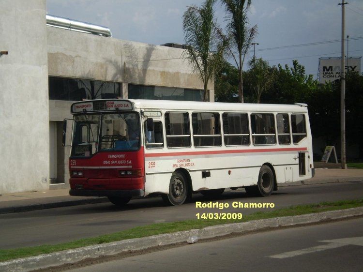 Mercedes-Benz OHL1316/46 - Alasa - Ideal San Justo
B.2645902 - SBY444
[url=http://galeria.bus-america.com/displayimage.php?pos=-6530]http://galeria.bus-america.com/displayimage.php?pos=-6530[/url]
[url=http://galeria.bus-america.com/displayimage.php?pos=-6656]http://galeria.bus-america.com/displayimage.php?pos=-6656[/url]
Palabras clave: Mercedes Benz OHL1316 Ideal San Justo