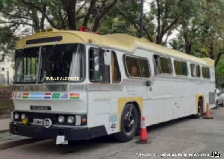 Scania BR 110 - D.I.C. - Motorhome
C-345636 - RIP 734
[url=https://galeria.bus-america.com/displayimage.php?pid=28829]https://galeria.bus-america.com/displayimage.php?pid=28829[/url]

Foto: Guillermo Alderete
Colección: Charly Souto
Palabras clave: Scania BR 110 - D.I.C. - Motorhome