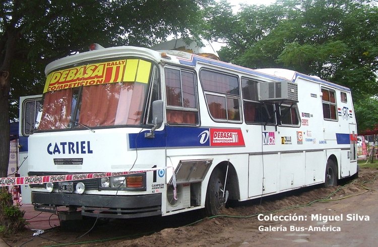 Mercedes-Benz O-140 - D.I.C. - Particular
C 609687 - TSW 989

http://galeria.bus-america.com/displayimage.php?pid=32975
