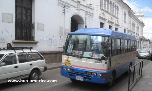 Nissan Civilian - lnea 12 de Sucre (bus de Asia)
