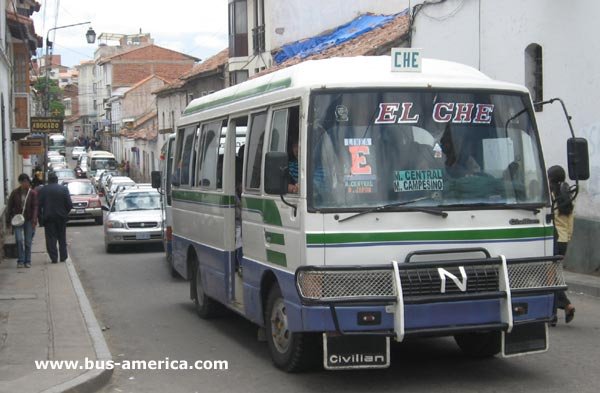Nissan Civilian - lnea E de Sucre (bus de Asia)

