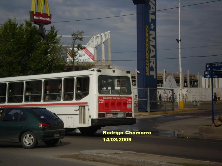 Mercedes-Benz OHL 1316/46 - Alasa - Ideal San Justo
B.2645902 - SBY444
[url=http://galeria.bus-america.com/displayimage.php?pos=-6530]http://galeria.bus-america.com/displayimage.php?pos=-6530[/url]
[url=http://galeria.bus-america.com/displayimage.php?pos=-6657]http://galeria.bus-america.com/displayimage.php?pos=-6657[/url]
Palabras clave: Mercedes Benz OHL1316 Ideal San Justo