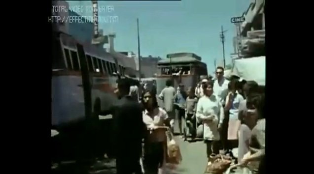 Antigo bus de Asuncion - Linea 7
Fuente: Video The Last Dictador
Palabras clave: --