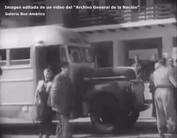 Ford (F.M.C.) - United (en Argentina) - Fundación Eva Perón
Tal vez se trate de un coche totalmente fabricado fuera del país

Imagen editada de un video del "Archivo General de la Nación"
Captura: Gamba 28x40
Palabras clave: Gamba / Cba