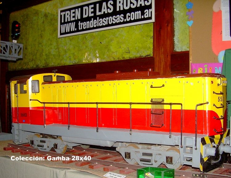 G.M - E.M.D. - GA8-W - Ferrocarriles Argentinos - Maqueta
Línea Sarmiento - 5562
Entraron un total de 15 máquinas de este modelo, todas para el F.C. Sarmiento.
Su uso, era en playas de maniobra

Colección: Gamba 28x40
Palabras clave: Gamba / FFCC