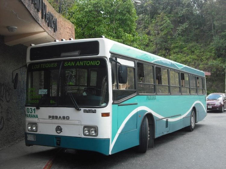 Pegaso 6424 - Unicar U90 (en Venezuela) - Transporte Parana (031)
Ex.094 de MetroBus Caracas. Aun cuenta con su motor y caja original.
Palabras clave: Pegaso Unicar MetroBus