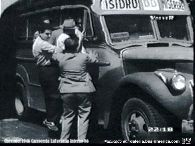  LInea 68 Expreso San Isidro Chevrolet 1942 Carrocería La Favorita Interno 86 Foto que yo saque de una película Arentina
