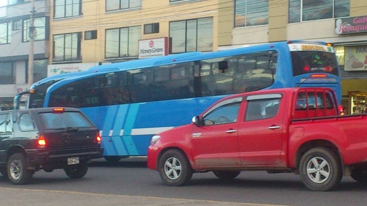 nuevo bus megabuss crucero tipo 
Este bus reemplazo al IMPA que está actualmente en vía flores de la foto que subí 
Palabras clave: megabuss jerpazsol