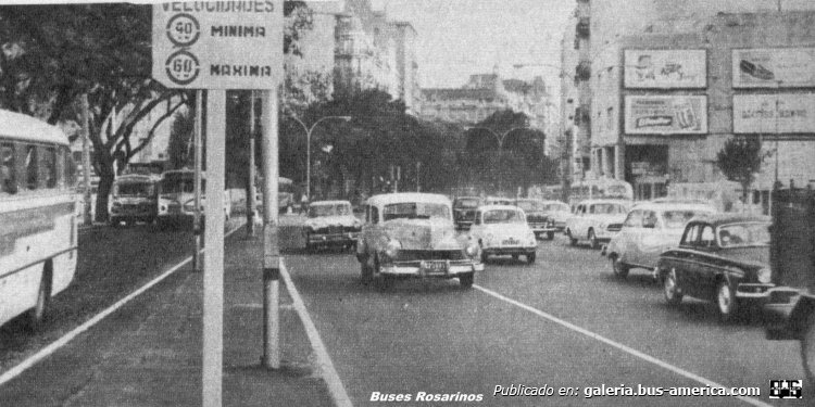 Mercedes-Benz O-321 H (en Argentina) - Rastreador Fournier
Postal urbana porteña
Ómnibus, micro ómnibus y trolebuses
Extraída de la revista Parabrisas -años 60-
