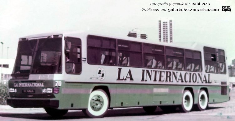 Scania K 112 - DIC LD 1014 S - La Internacional
La Internacional, interno 70

Fotografía y gentileza: Raúl Vich
