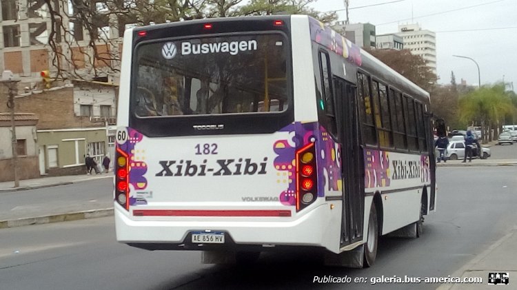 Volksbus 15.190 - Todo Bus Palermo - Transporte Xibi Xibi
AE 856 HV

Xibi Xibi, interno 182 (Parte de Atras)
